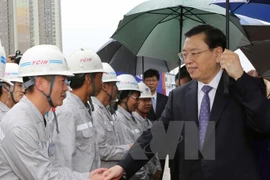 China’s top legislator visits under-construction friendship palace