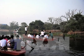 Crowds of tourists flock to Hai Duong during Tet 