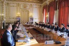 Vietnam, UK hold fifth strategic dialogue 