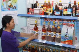 Ministry slams Vinastas fish sauce survey