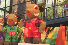 SEA Games souvenirs selling like hot cakes
