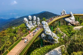 Golden Bridge named world’s new wonders by UK daily 