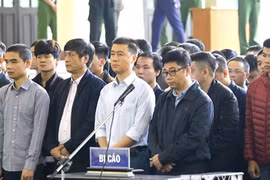 Phu Tho court opens trial for major online gambling ring