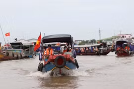 Cai Rang Floating Market Festival opens in Can Tho