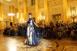 Ao dai through the lens of Russian photographer