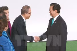 PM attends opening of UN climate change conference in Paris