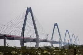 Hanoi transport projects granted with JICA President Award