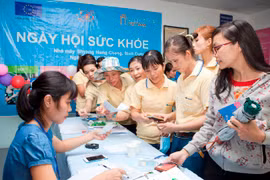 Female guest workers in Binh Duong, Dong Nai better cared for 
