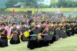  Tuyen Quang preserves “Then” singing