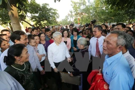 Party chief attends national great unity festival in Hanoi 