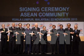 Singaporeans optimistic about AEC 