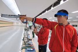 Vietnam wins another Asia shooting bronze 