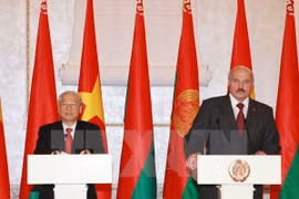 Belarusian President begins Vietnam visit 