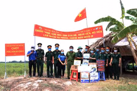 Soldiers at Vietnam-Cambodia border contribute to COVID-19 prevention