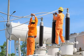 EVN accelerating projects to gear up for hot season