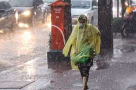 On a rainy day in Thailand (Photo: thaipbsworld)