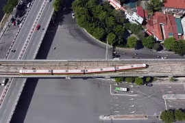 A train in trial run on the Nhon-Hanoii Station metro line. (Photo: VNA)