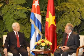 Party General Secretary Nguyen Phu Trong (left) holds talks with the First Secretary of the Communist Party of Cuba (PCC) Central Committee Raul Castro Ruz in Havana on March 29, 2018 (Photo: VNA)