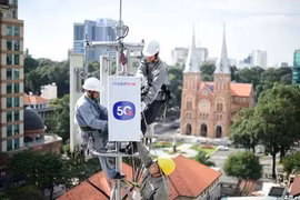 MobiFone's 5G base transceiver station (Photo sggp.vn)