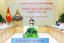 Prime Minister Pham Minh Chinh addresses the meeting (Photo: VNA)
