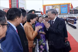 President To Lam on July 13 afternoon leaves Phnom Penh, concluding his successful state visit to Cambodia (Photo:VNA)