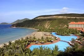 Khanh Hoa develops strongly after 45 years of liberation