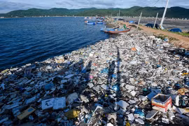 Vietnam tourism puts it in the bin for a plastic waste-free experience