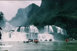 Ban Gioc Waterfall among world's 21 most beautiful 