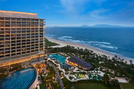 Vietnam wins big at World Travel Awards 2024