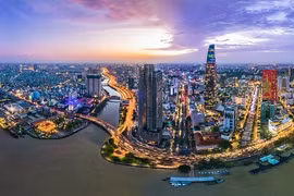 Street food tour by motorbike in HCM City among world’s best Tripadvisor