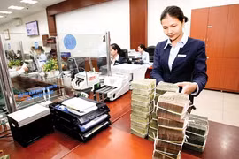Experts optimistic about consumer finance industry 