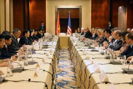 President meets US groups in Philippines 