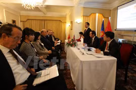 Quang Ninh promotes tourism in UK 