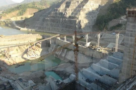 Rotor installed for first turbine at Lai Chau hydroelectricity plant 