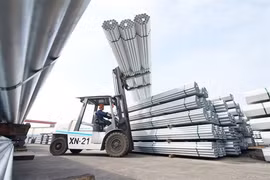Hoa Phat exports steel pipe to India for first time