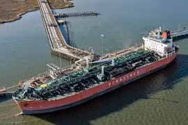 Prime Minister instructs support for shipping firms