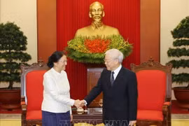 Leader Nguyen Phu Trong hosts Lao top legislator