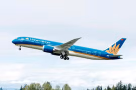 Vietnam Airlines to increase flights to Philippines for football fans 