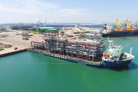 RoK-established firm exports 12 giant modules to UAE