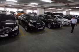 HCM City speeds up work on four underground parking lots