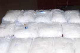 Quang Tri's competent forces arrest two Nigerian drug traffickers
