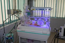 Investment fund presents medical equipment to mountainous provinces 