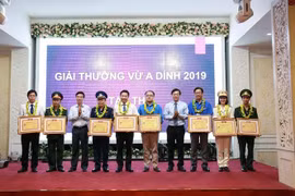 Ceremony marks 10 years of Vu A Dinh Award
