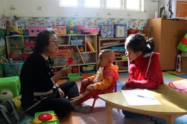 Korean doctor pursues special education in Vietnam after retirement