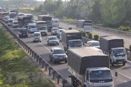 Honda Vietnam joins police in traffic safety efforts