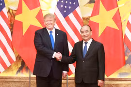 PM Phuc, President Trump applaud strides in Vietnam-US relations