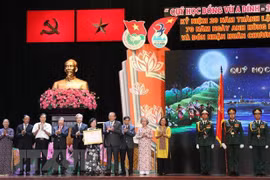 Scholarship fund for ethnic minority children honoured