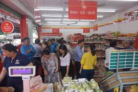 VISSAN opens new convenience food shop in HCM City