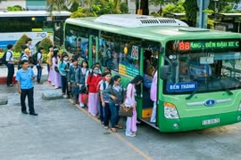 HCM City encourages people to use public transport 