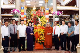 Vice President praises Vietnamese Buddhism for contribution to national construction 